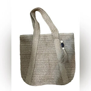 Tan woven lined beach shoulder bag with zip top NWOT